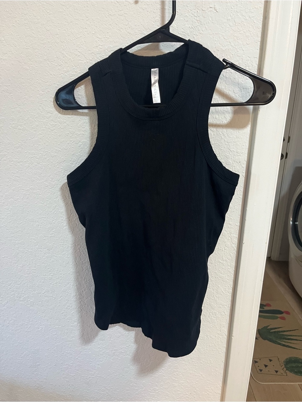 Fabletics Black Ribbed Muscle Tank - Picture 3 of 11
